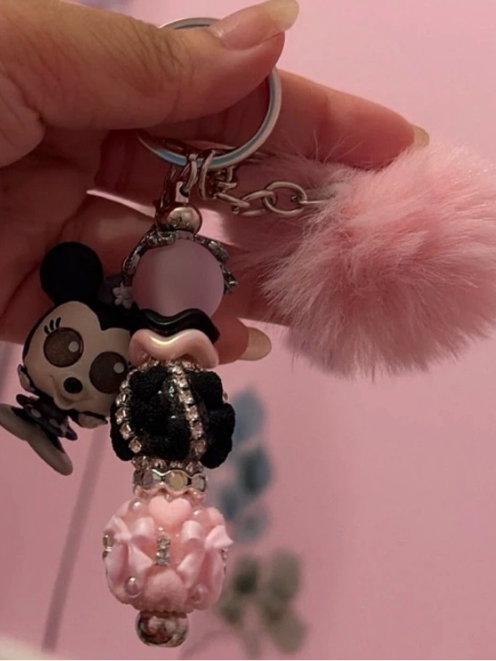 Minnie Beaded keychain